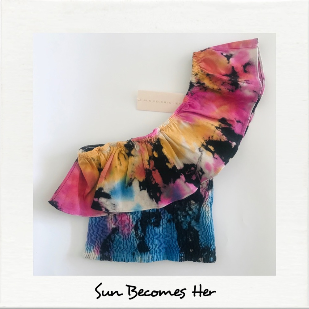 Sun Becomes Her One Shoulder Tie Dye Top NWT